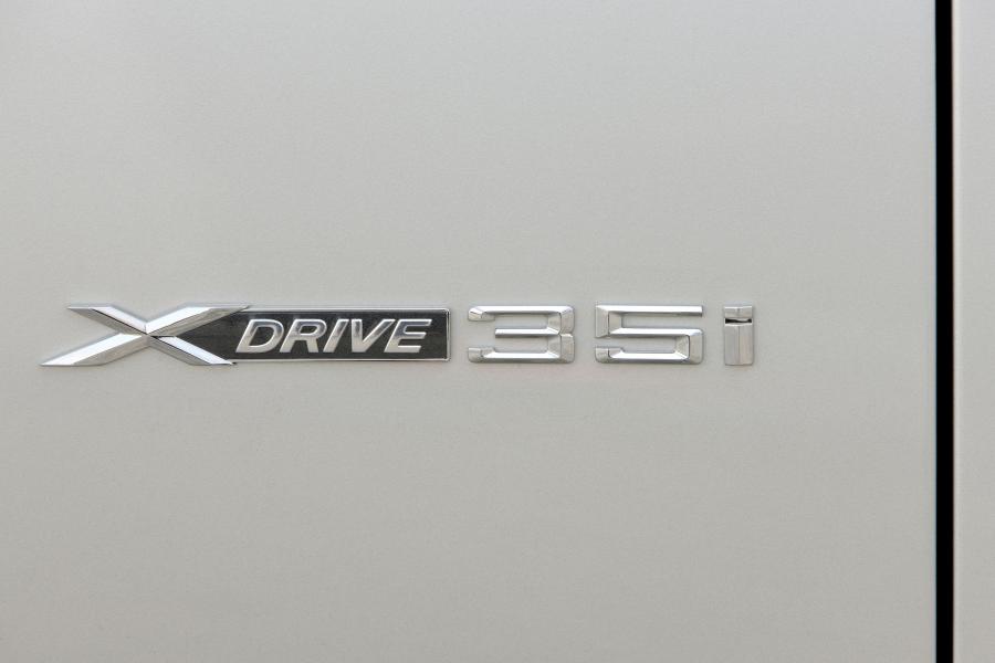  BMW X3 xDrive 3.5i 2010 года  (фото 35 из 149)